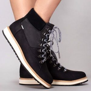 TOMS Mesa Waterproof Bootie (Black)